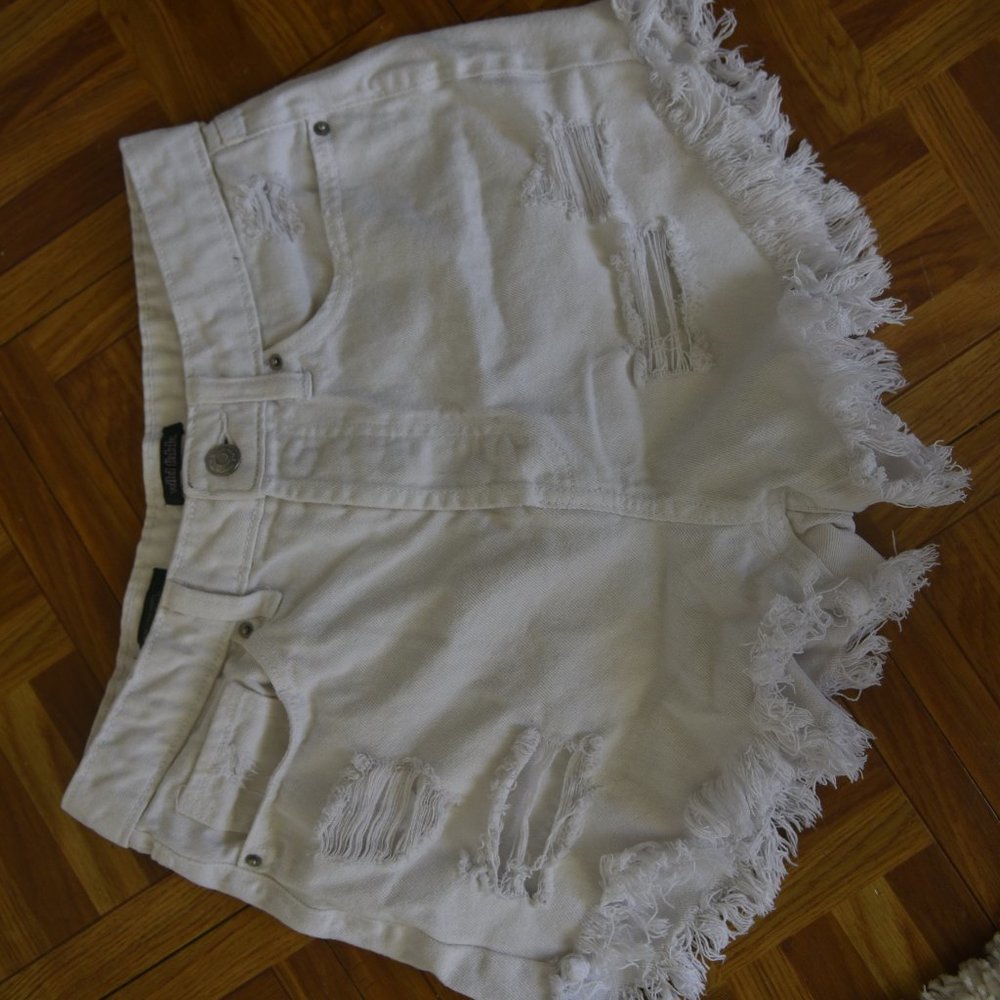 High Waisted White Denim Wild Fable White Shorts Size 4